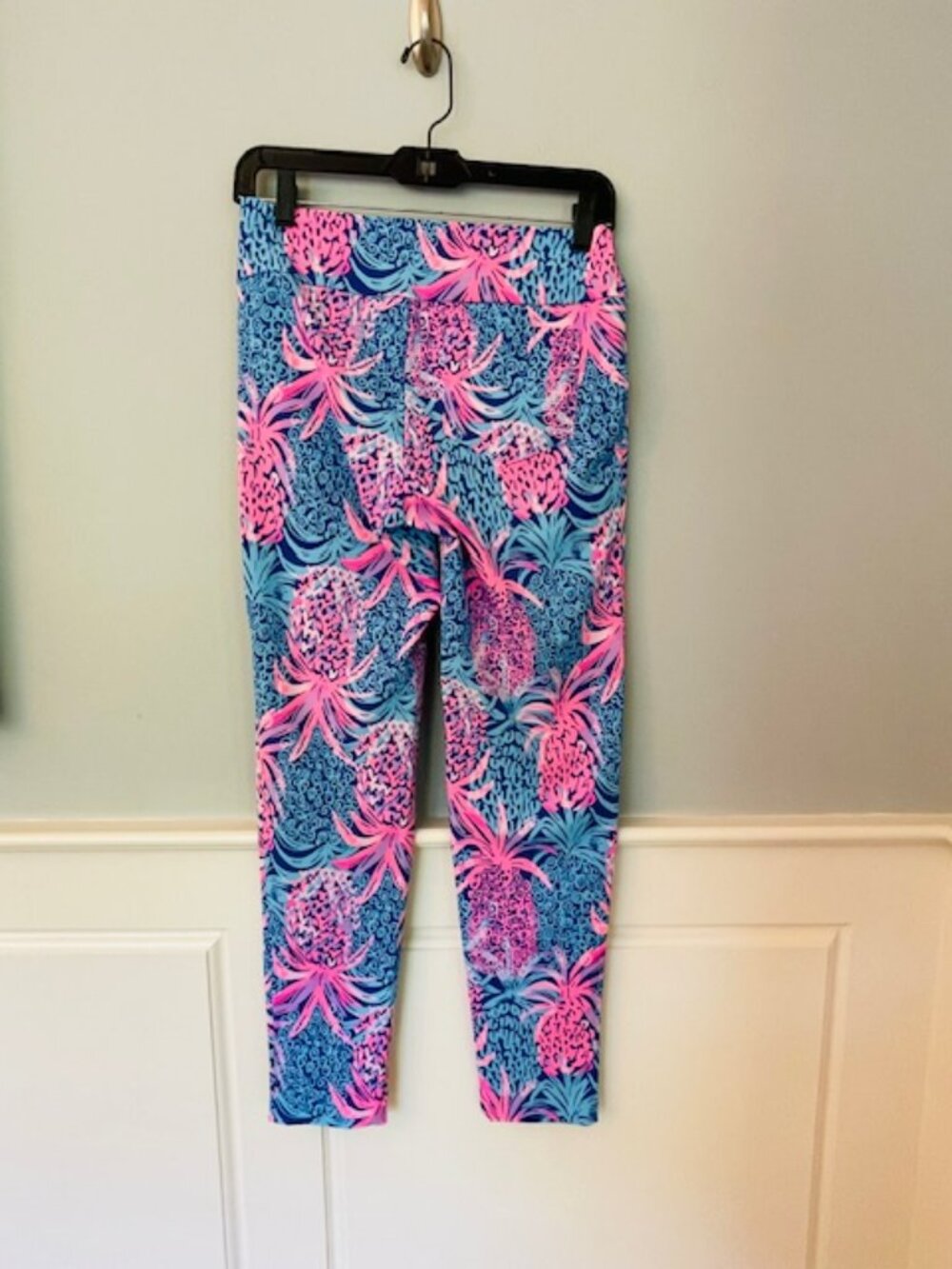 Lilly Pulitzer Corso Pants UPF Stretch Active Pants Golf Preppy Pineapple NWOT 2 - Picture 4 of 8
